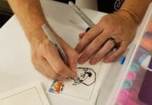 Pen Paint Pop