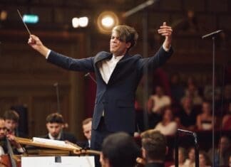 Panama City Symphony Unveils Four Music Director Finalists for its 31st Season Amid Regional Economic Surge Pc Symphony Alex Amsel