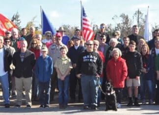 Worth Remembering: The Rotary Club of the Emerald Coast Partners With Wreaths Across America Wreaths Across America Group Photo